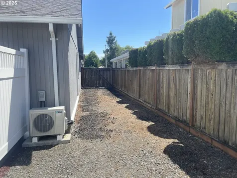 1238 Colton Way Eugene OR 97402