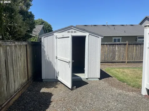 1238 Colton Way Eugene OR 97402