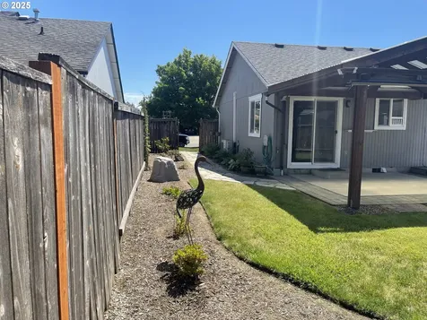 1238 Colton Way Eugene OR 97402