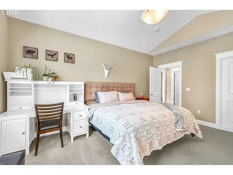 8803 SW 51st Avenue Portland OR 97219