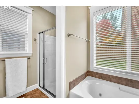 8803 SW 51st Avenue Portland OR 97219