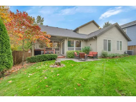 8803 SW 51st Avenue Portland OR 97219