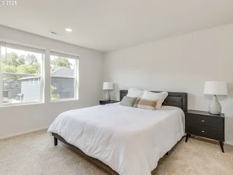 6243 NE 121st Street Vancouver WA 98686