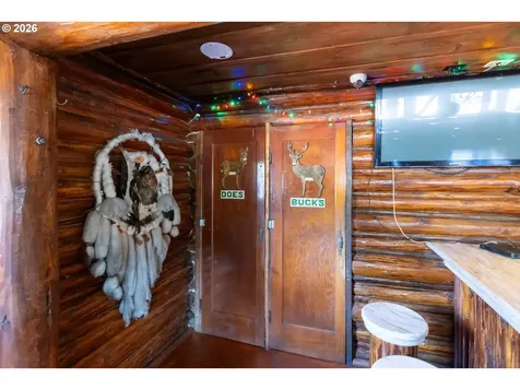 1258 Highway 141 White Salmon WA 98672