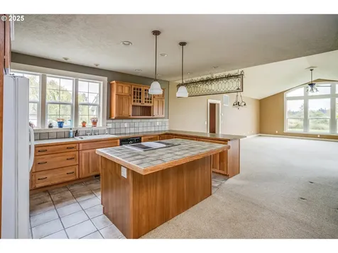 91681 Youngs River Road Astoria OR 97103
