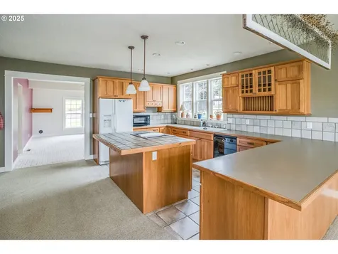 91681 Youngs River Road Astoria OR 97103