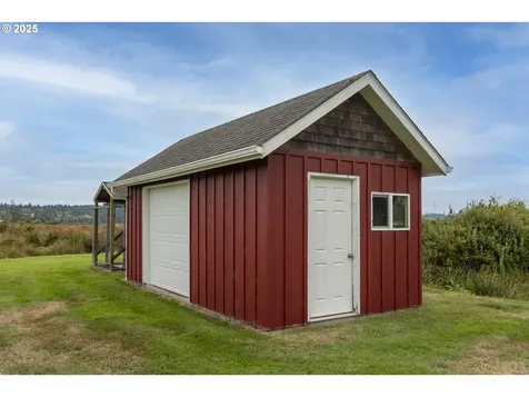 91681 Youngs River Road Astoria OR 97103