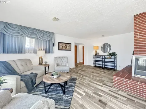 2116 Cascade Way Longview WA 98632