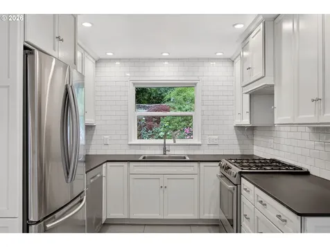 4842 SW Elm Lane Portland OR 97221