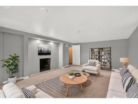 4842 SW Elm Lane Portland OR 97221