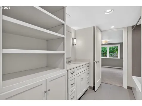 4842 SW Elm Lane Portland OR 97221