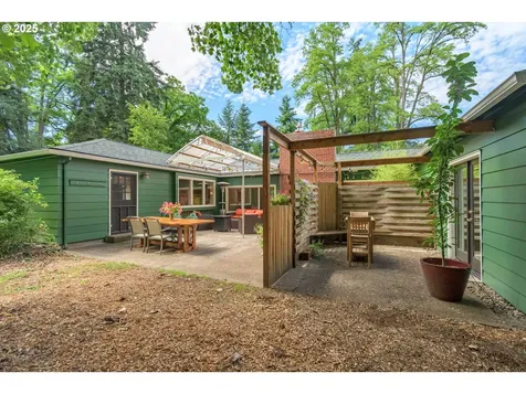 4451 Dillard Road Eugene OR 97405