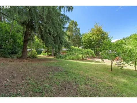 4451 Dillard Road Eugene OR 97405