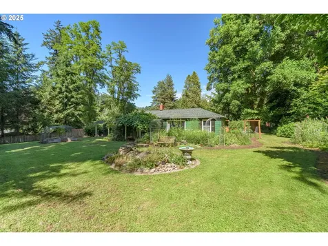 4451 Dillard Road Eugene OR 97405