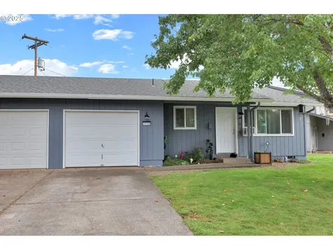 2253 Shadylane Drive Springfield OR 97477