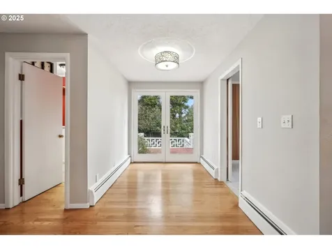 12183 SW Plantation Terrace Portland OR 97223