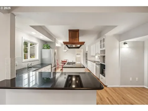 12183 SW Plantation Terrace Portland OR 97223