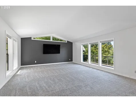21140 Zeus Drive West Linn OR 97068