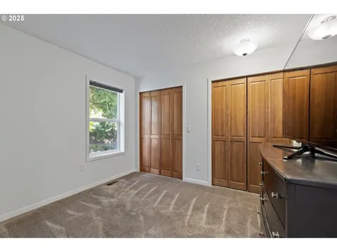 21140 Zeus Drive West Linn OR 97068