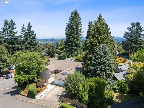 21140 Zeus Drive West Linn OR 97068