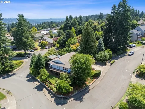 21140 Zeus Drive West Linn OR 97068