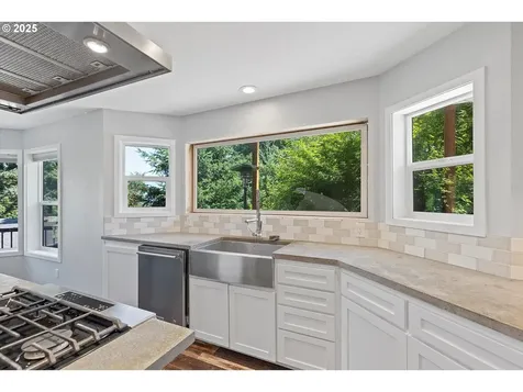 21140 Zeus Drive West Linn OR 97068
