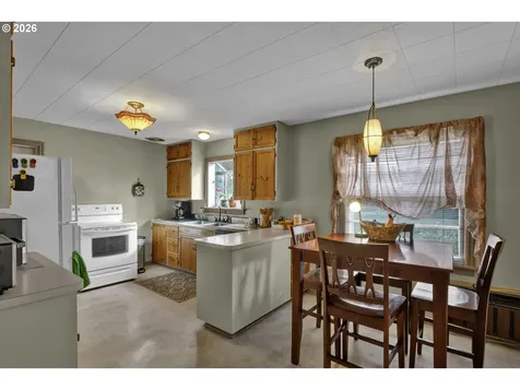 780 Cherry Avenue Eugene OR 97404