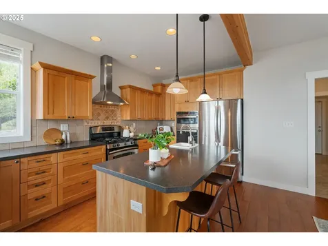 3045 NW 3rd Avenue Camas WA 98607