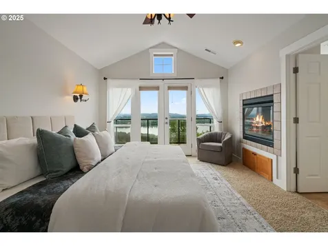 3045 NW 3rd Avenue Camas WA 98607