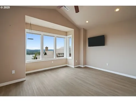3045 NW 3rd Avenue Camas WA 98607