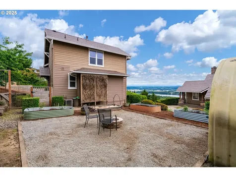 3045 NW 3rd Avenue Camas WA 98607
