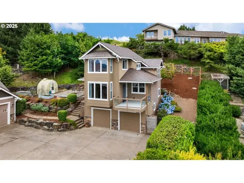 3045 NW 3rd Avenue Camas WA 98607