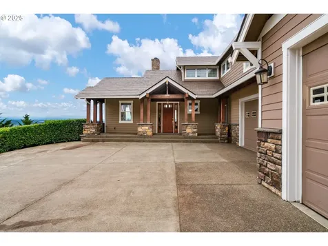 3045 NW 3rd Avenue Camas WA 98607