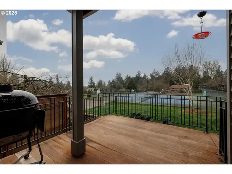 287 NW 93rd Place Portland OR 97229