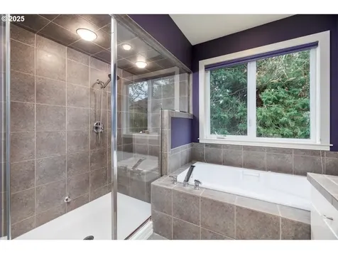 287 NW 93rd Place Portland OR 97229