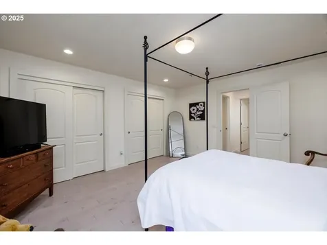 287 NW 93rd Place Portland OR 97229