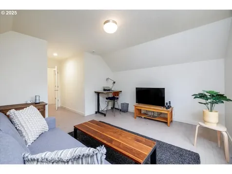 287 NW 93rd Place Portland OR 97229