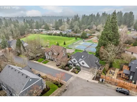 287 NW 93rd Place Portland OR 97229