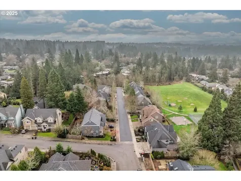 287 NW 93rd Place Portland OR 97229