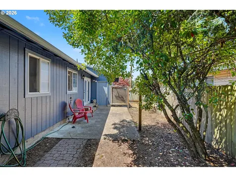 111 Enos Street Amity OR 97101
