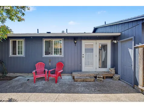 111 Enos Street Amity OR 97101