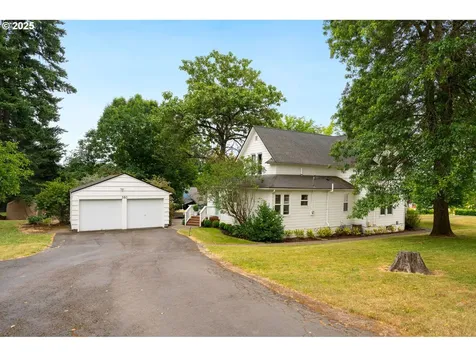 580 SW 9th Street Dundee OR 97115