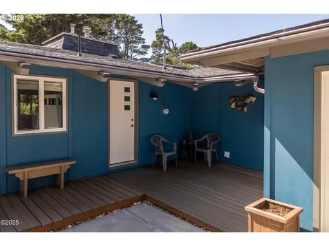 225 Monterey Avenue Lincoln City OR 97367