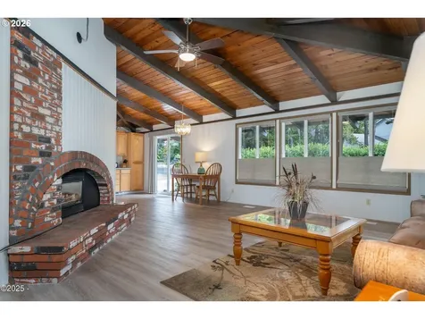 225 Monterey Avenue Lincoln City OR 97367