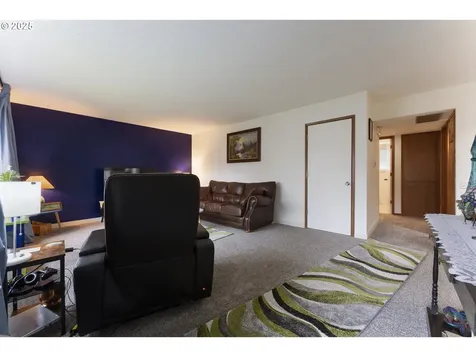 11760 SW King George Drive Portland OR 97224