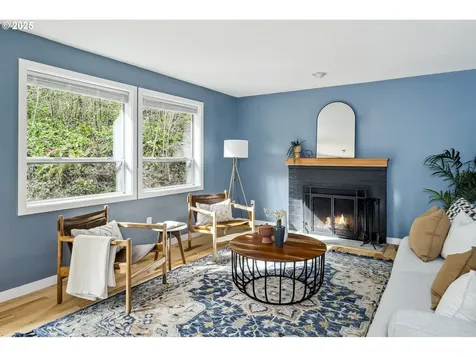 3715 SW 13th Avenue Portland OR 97239