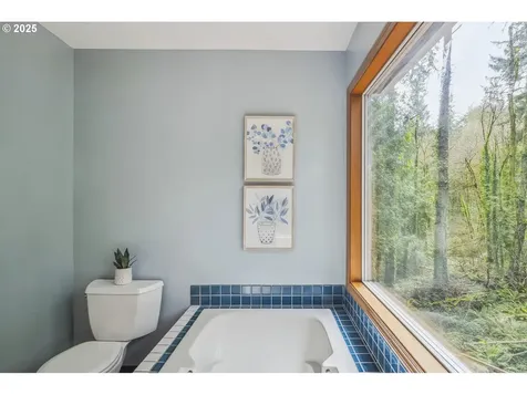 3715 SW 13th Avenue Portland OR 97239