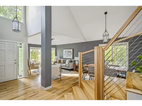 3715 SW 13th Avenue Portland OR 97239
