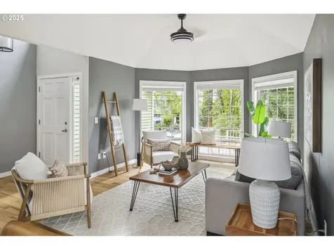 3715 SW 13th Avenue Portland OR 97239