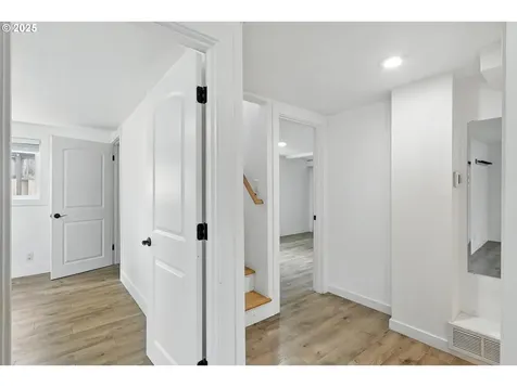 10095 SW 82nd Avenue Portland OR 97223